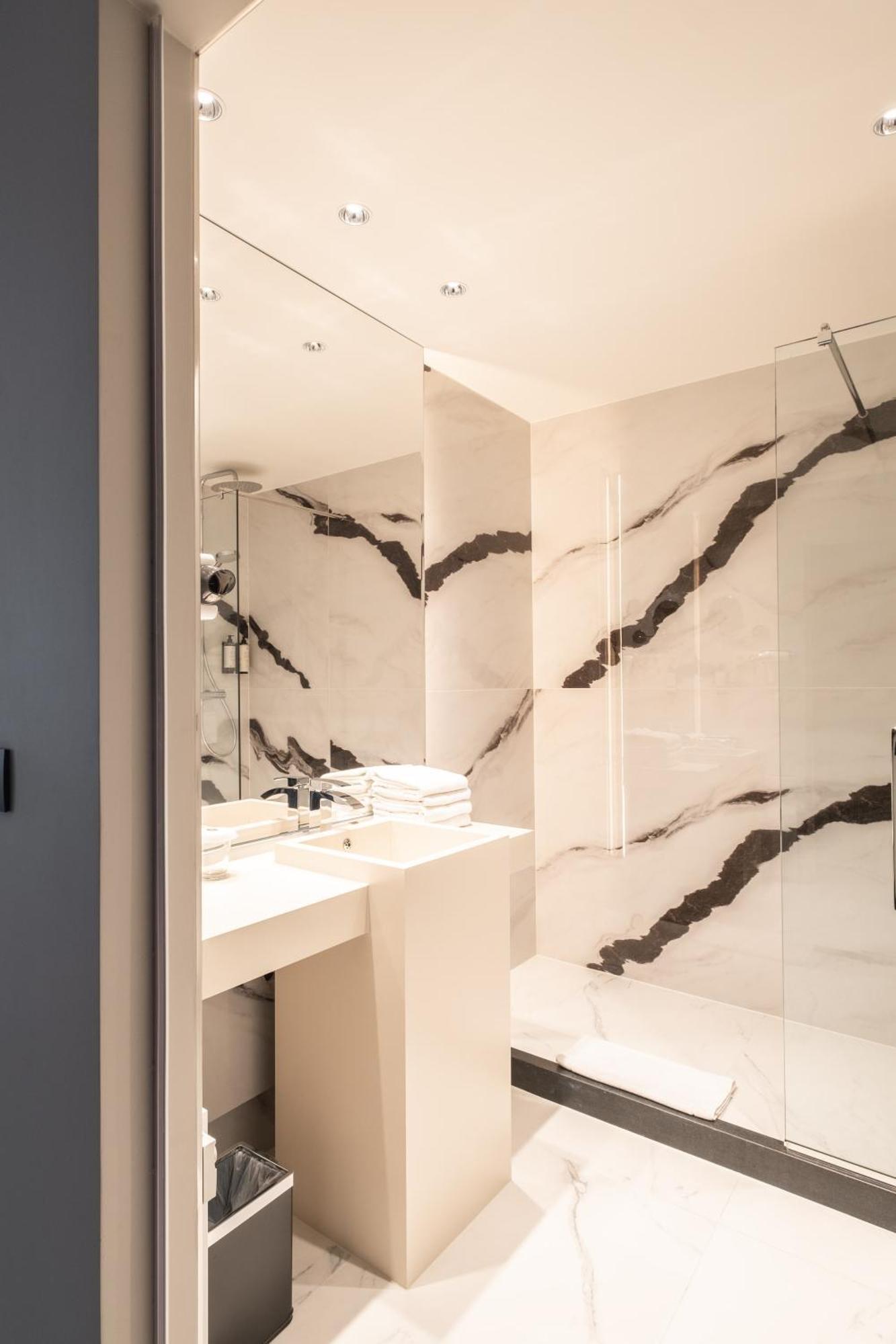 Hyllit Hotel Antwerpen Ngoại thất bức ảnh