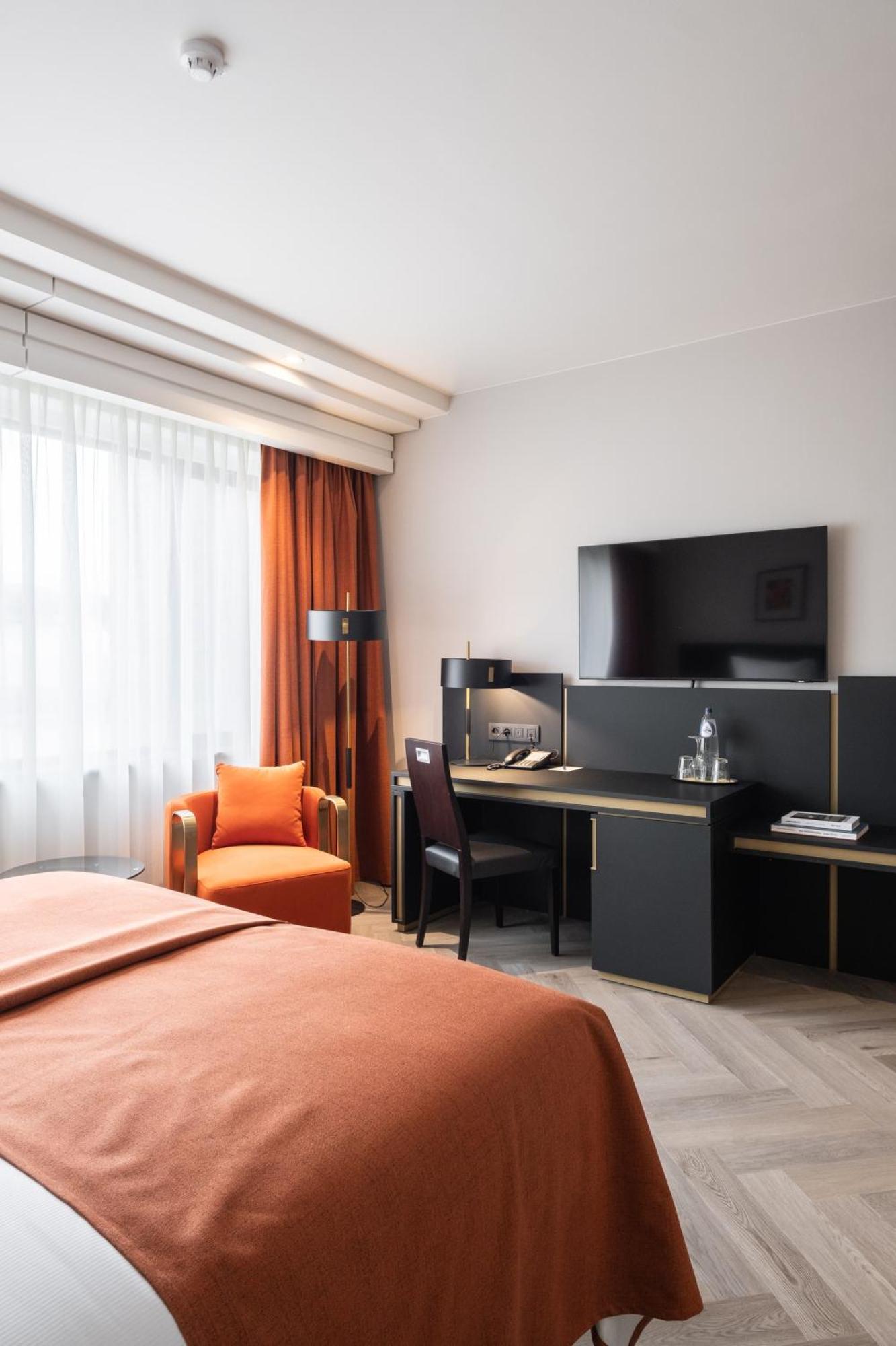 Hyllit Hotel Antwerpen Ngoại thất bức ảnh